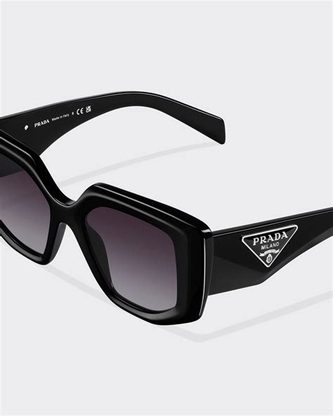 prada sonnenbrille spr 06t vau 110 mit geschliffenen gläsern|Gläser In Scharlachrot Prada Symbole Sonnenbrille .